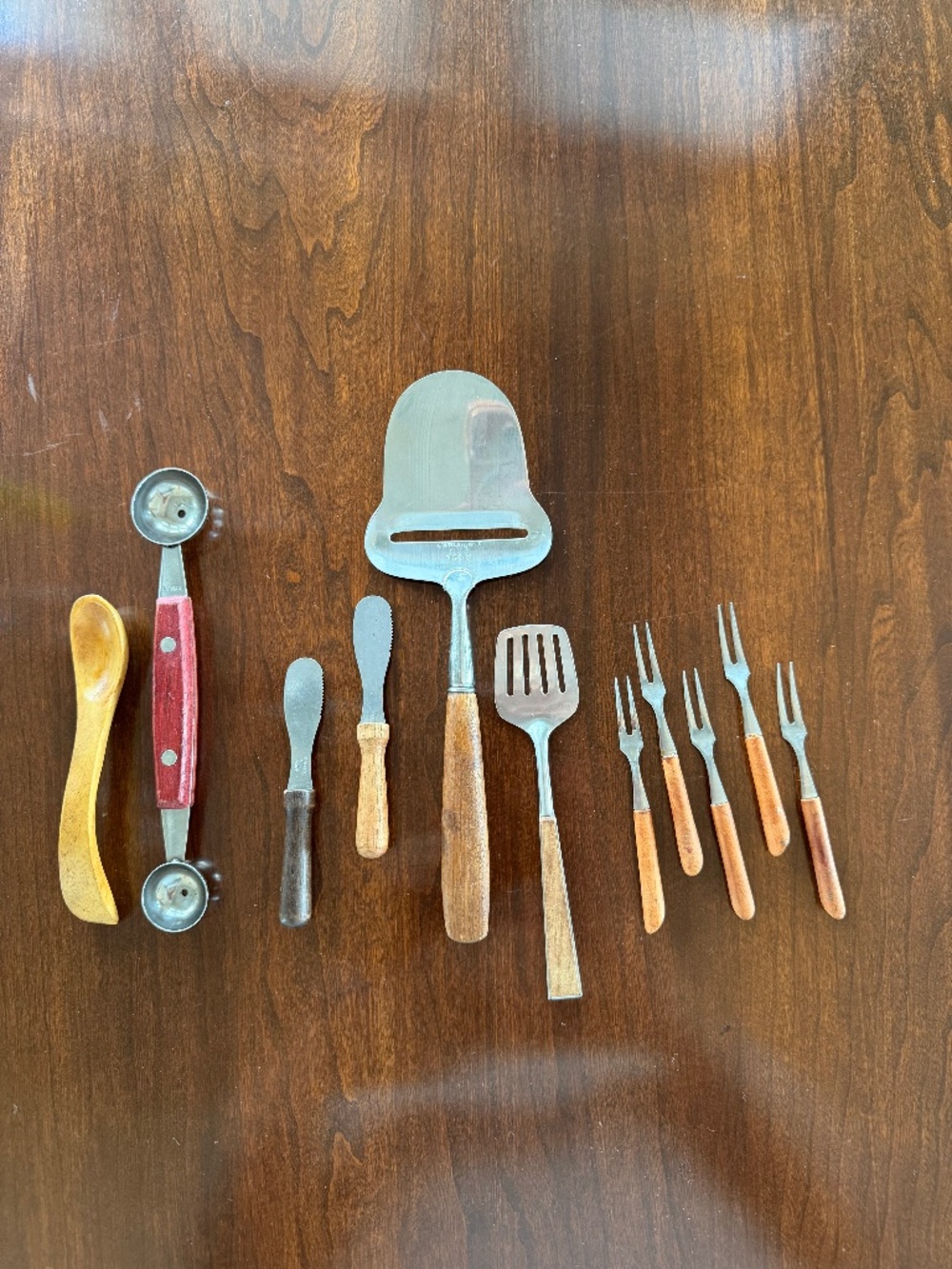 MCM KITCHENALIA APPETIZER UTENSILS